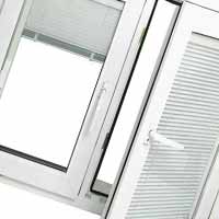 window with intergeral blinds
